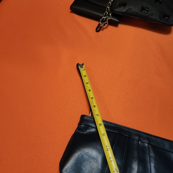 Vintage PREPPY 80'S Leather Clutch/Wristlet with Raw Leather Interior EUC - Picture 10 of 16